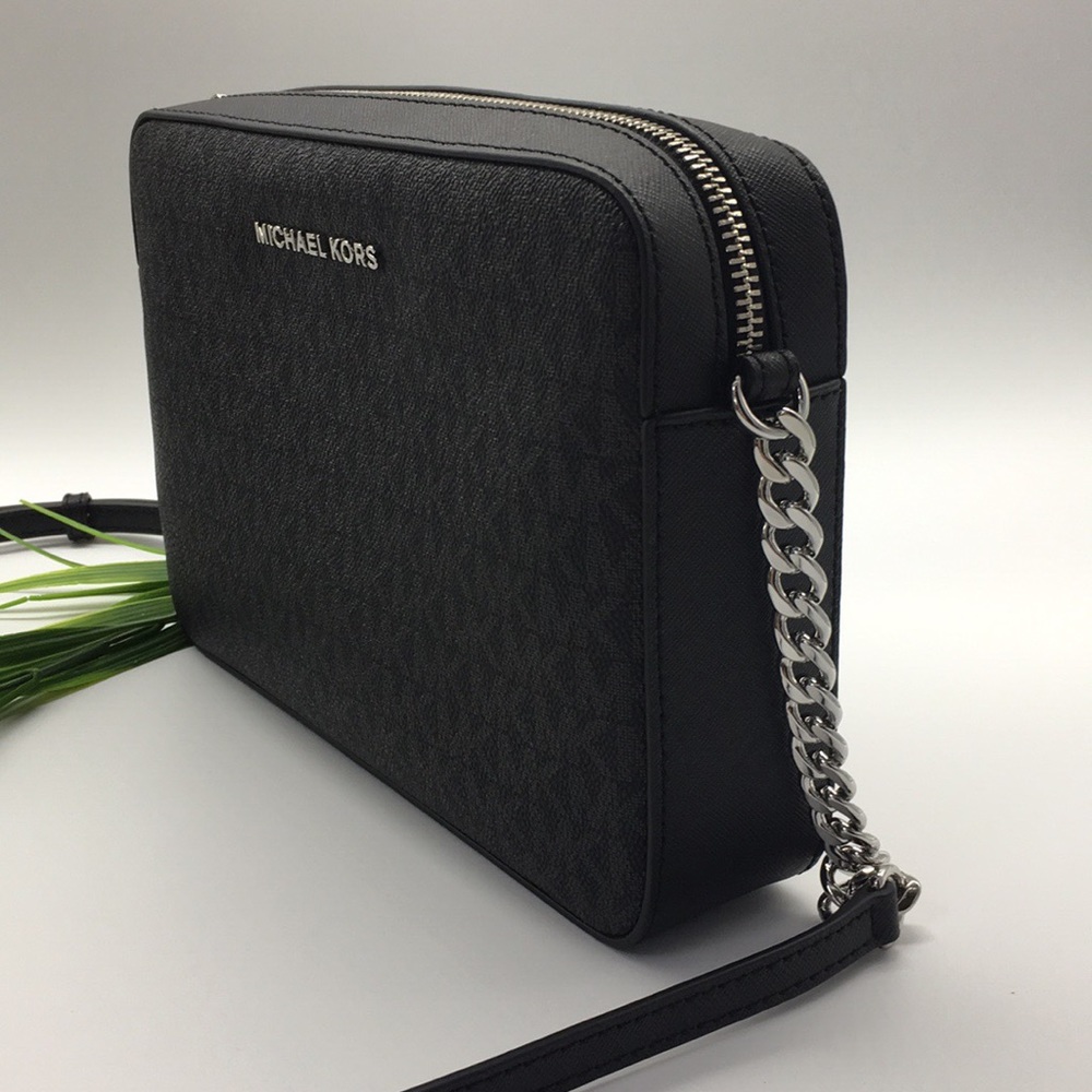 MICHAEL KORS LG EW CROSSBODY Bag Black - Picture 2 of 8